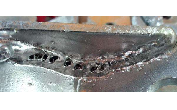 夾渣、氣孔、裂紋